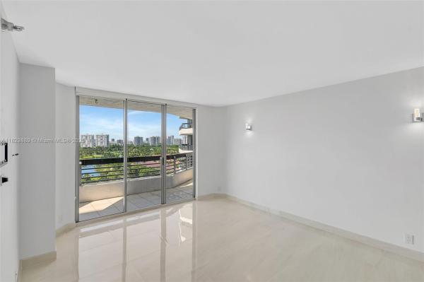 MYSTIC POINTE TOWER 600 C