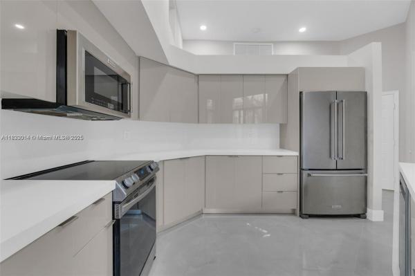 SECTOR 7 - PARCELS J-2 &