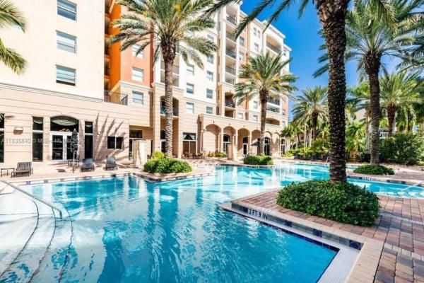 17125 N BAY RD #3105, SUNNY ISLES BEACH, FL 33160