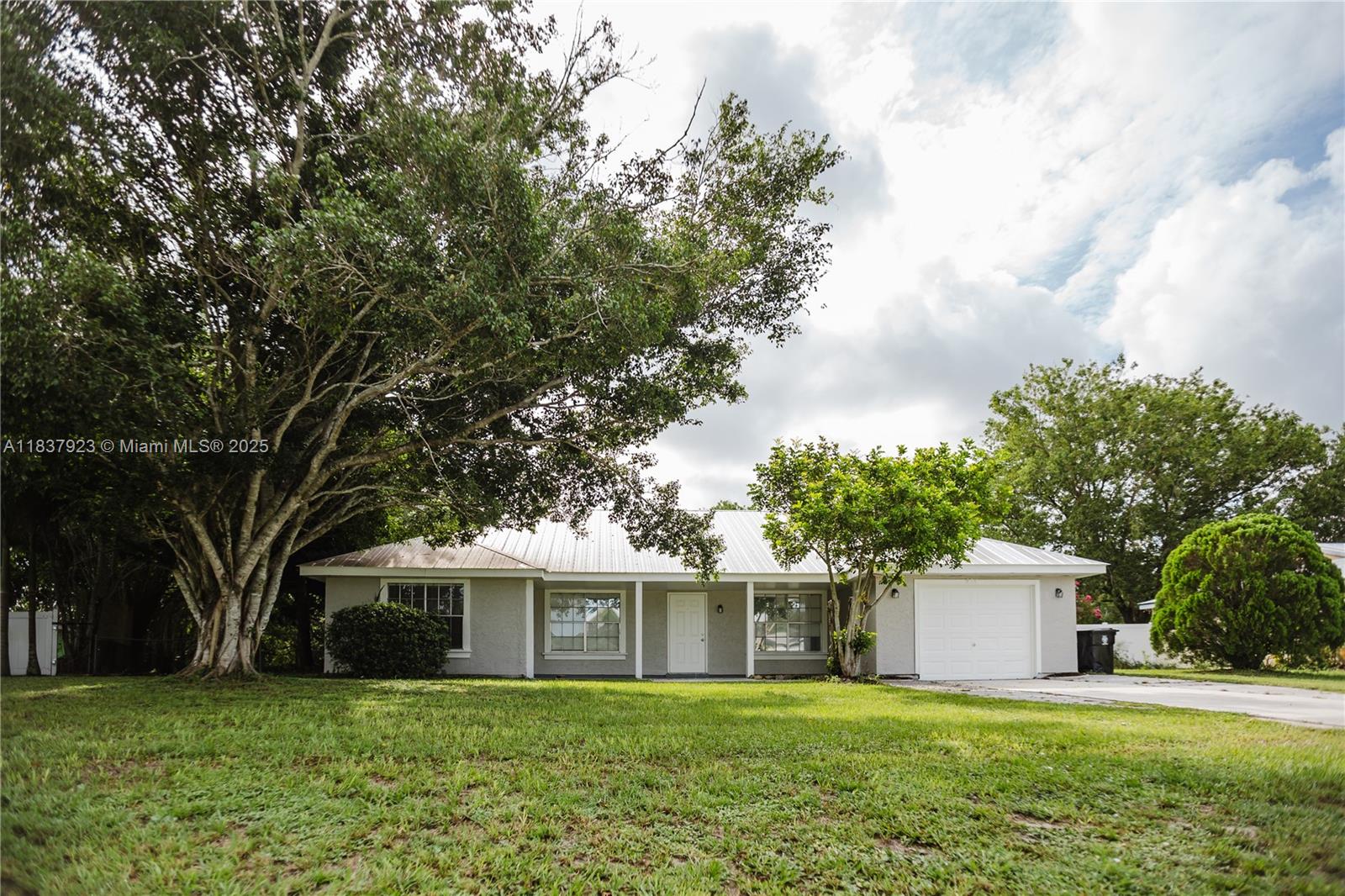 PORT ST LUCIE SECTION 42 - фото