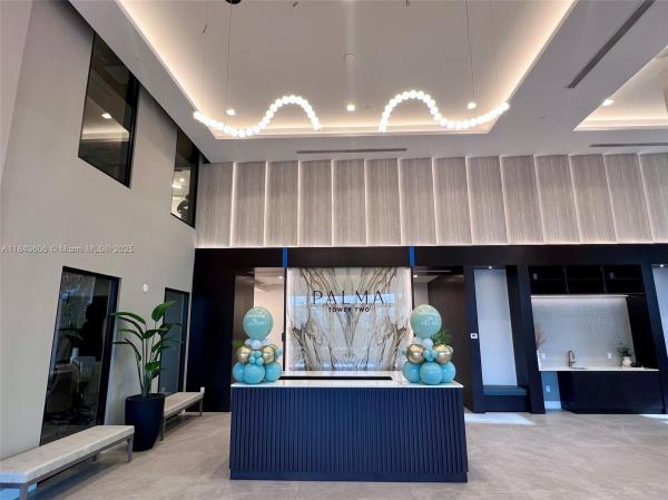 DOWNTOWN DORAL DUTCHER PL