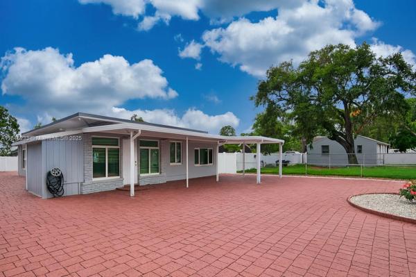 HOLLYWOOD BEACH HEIGHTS S