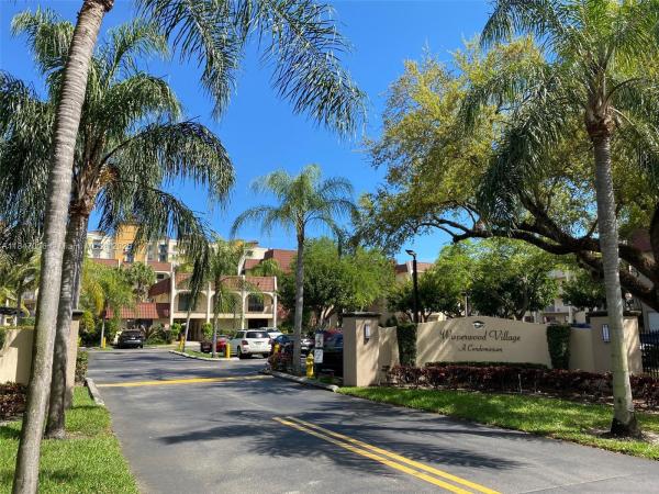 WISPERWOOD VILLAGE CONDO