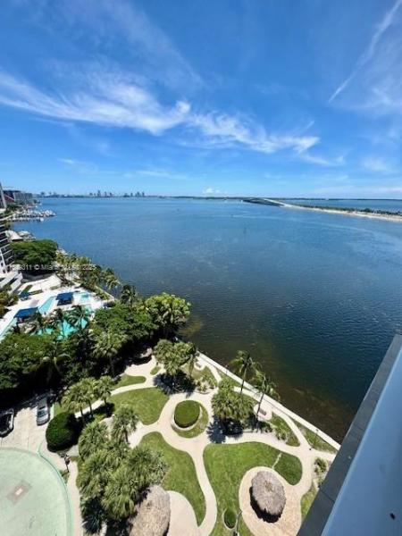 BRICKELL TOWNHOUSE CONDO