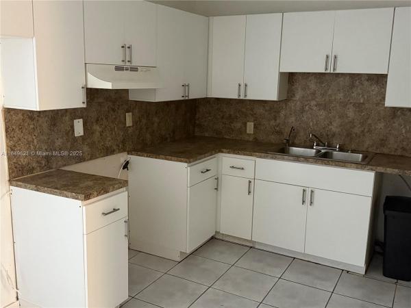 KINGS GARDENS SEC THREE