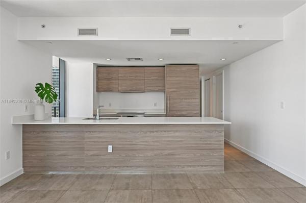 1300 S MIAMI AVE #1706, MIAMI, FL 33130