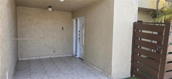 KENDALE WOODS NORTH CONDO