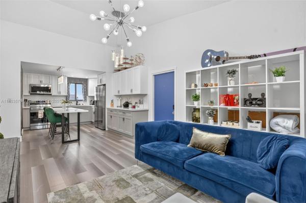 Villa Valencia Condo