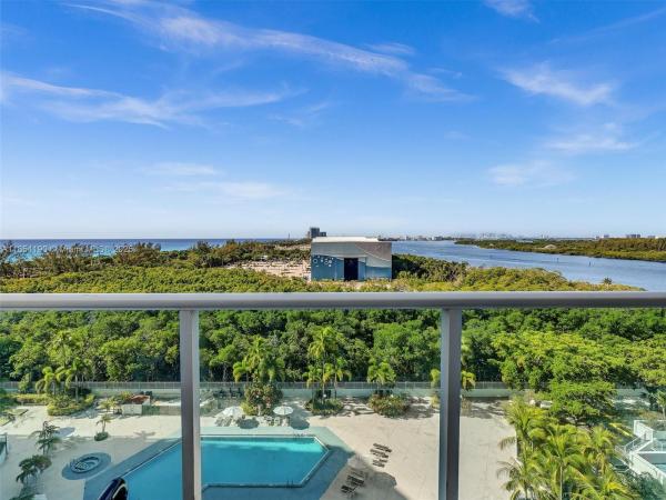 100 BAYVIEW DR #1025, SUNNY ISLES BEACH, FL 33160