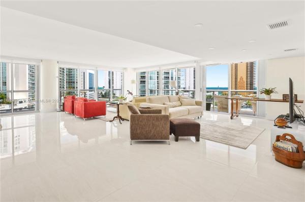 16500 COLLINS AVE #851, SUNNY ISLES BEACH, FL 33160