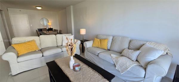 2801 NE 183RD ST #714W, AVENTURA, FL 33160