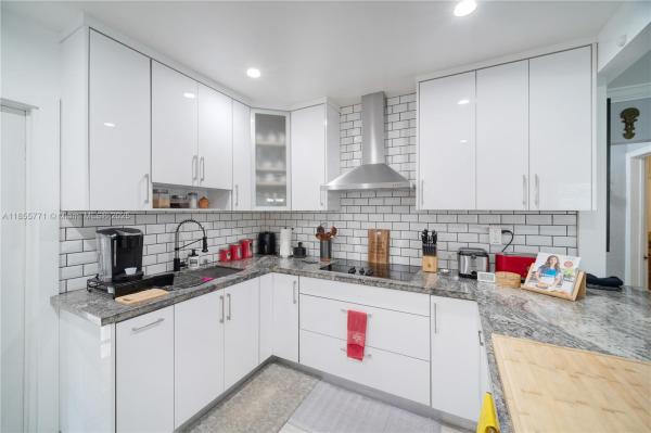 REALTY SECURITIES CORPPB