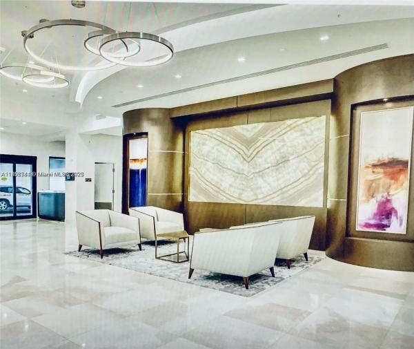 DELVISTA TOWERS CONDO