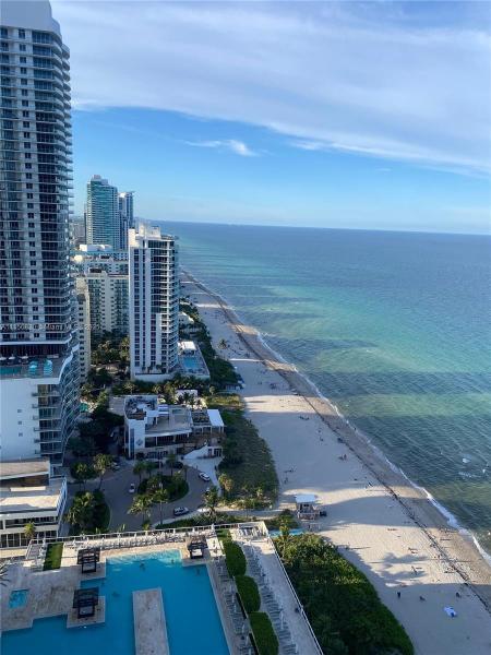 1830 S OCEAN DR #3012, HALLANDALE BEACH, FL 33009