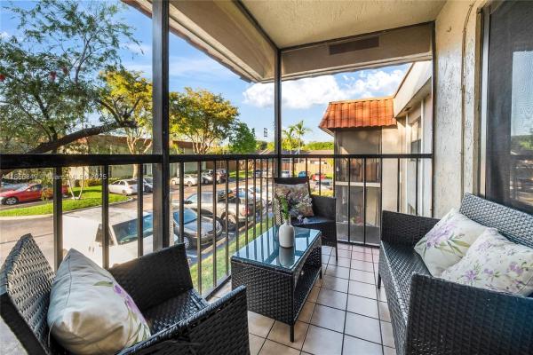 BANYAN TREE ONE CONDO