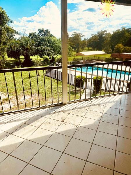 THE INVERRARY COUNTRY CLU