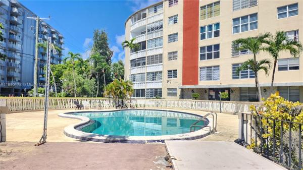 1475 TERRA TOWERS CONDO