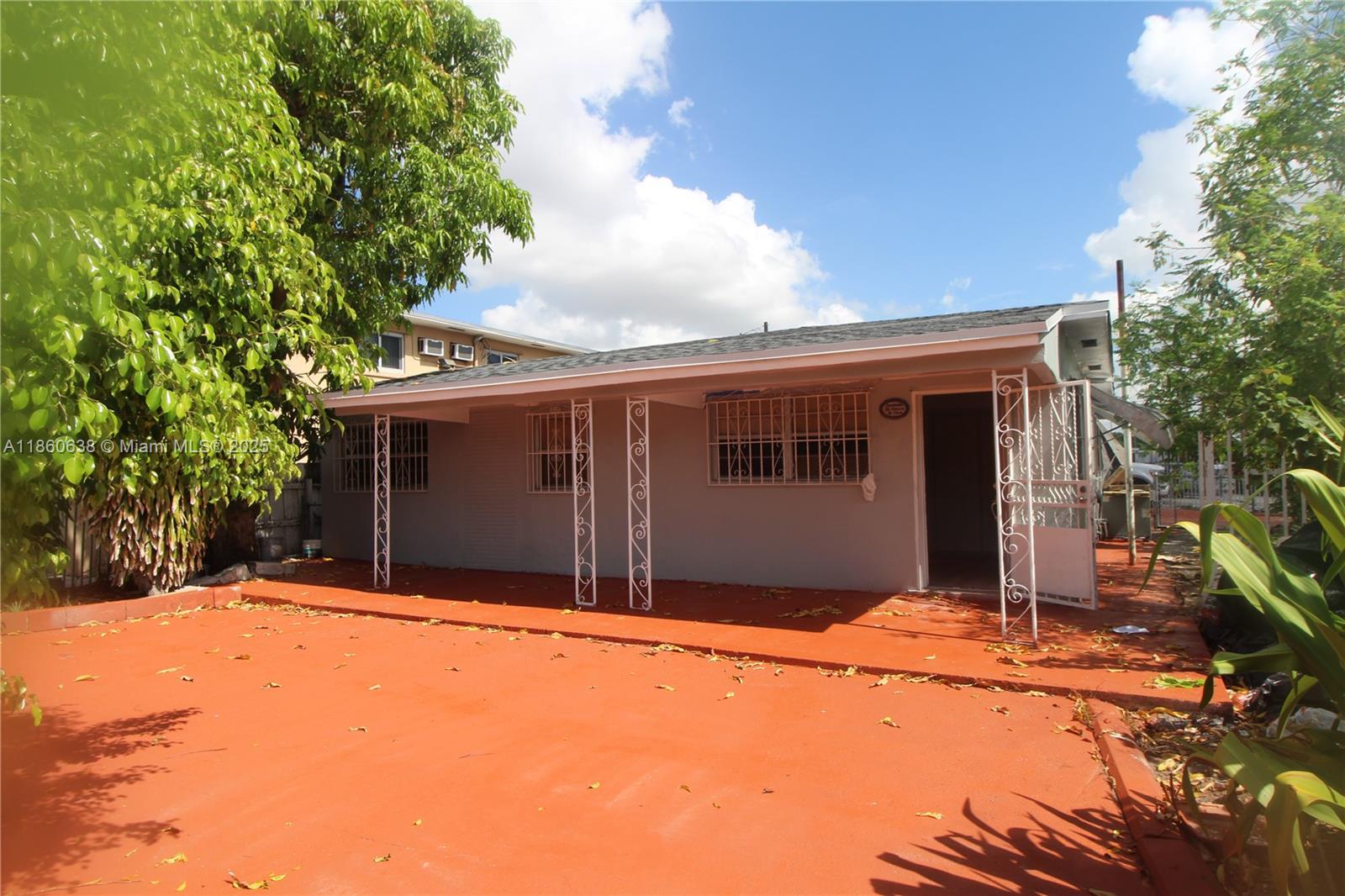 HIALEAH HOMESITES 1ST ADD - фото