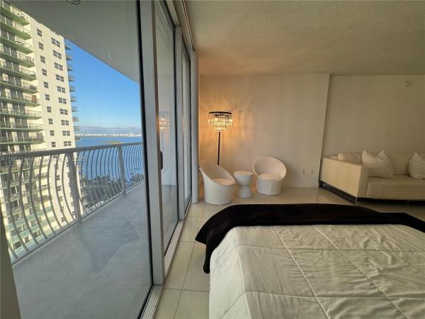 1750 N BAYSHORE DR #1907, MIAMI, FL 33132