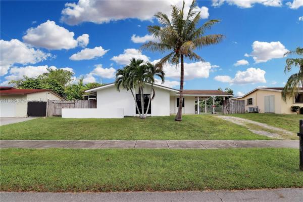 FAIRWAY PINES 1ST ADDN