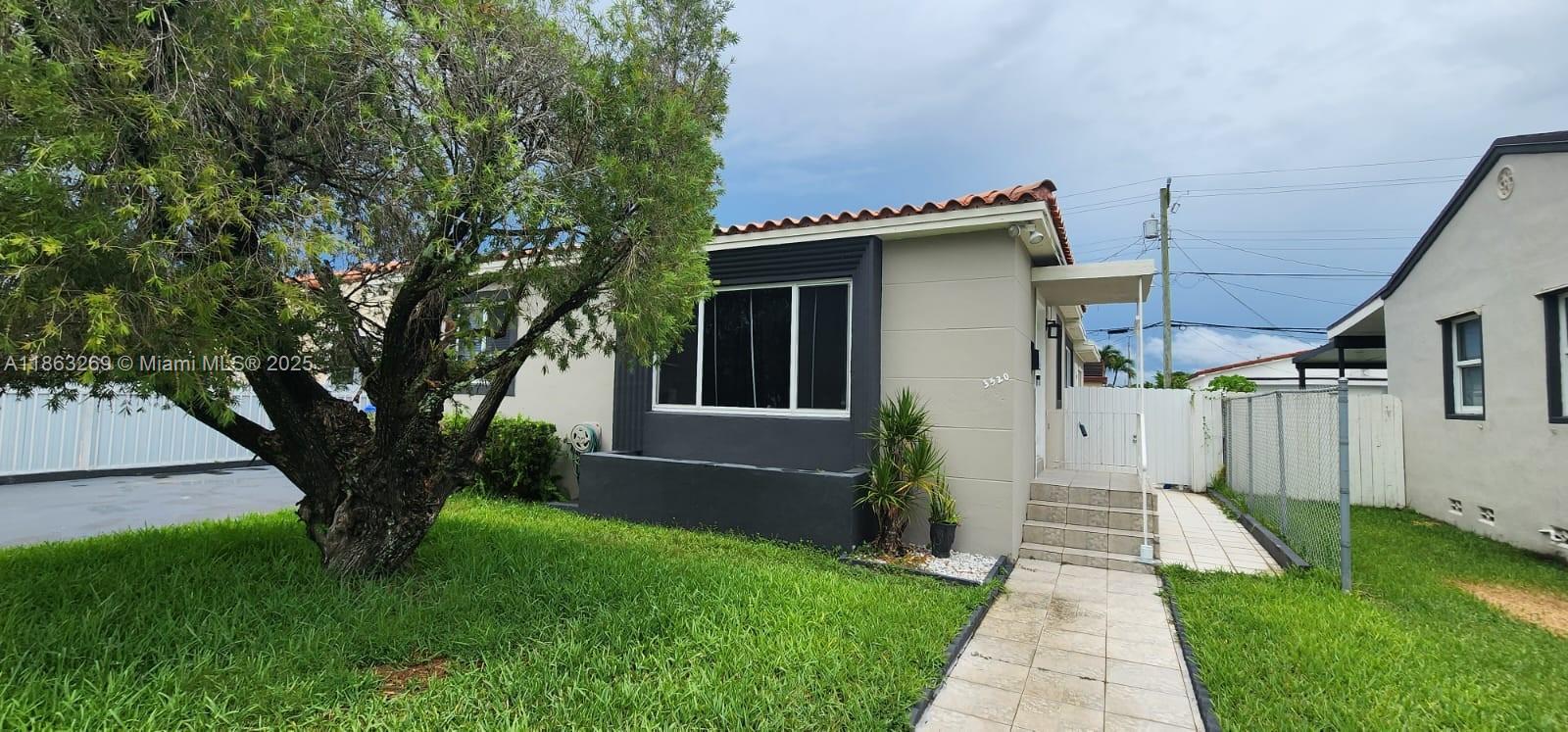 GRAPELAND HEIGHTS SEC 2 - фото