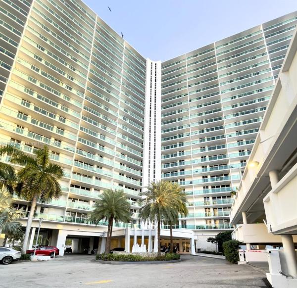 100 BAYVIEW DR #412, SUNNY ISLES BEACH, FL 33160