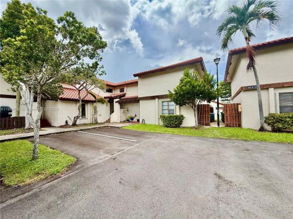 The Crossings Village Hom