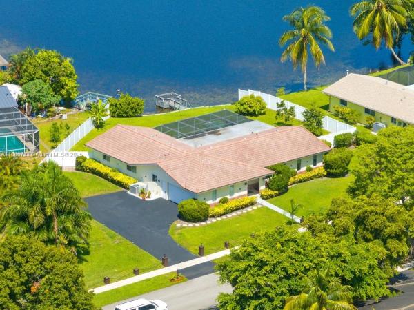 LAKEVIEW ESTATES SEC 2