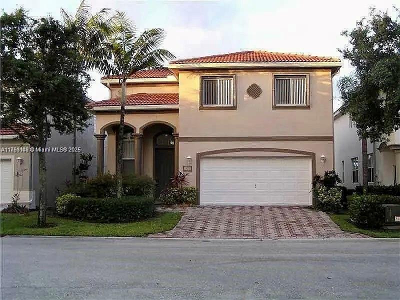 THOUSAND OAKS - фото