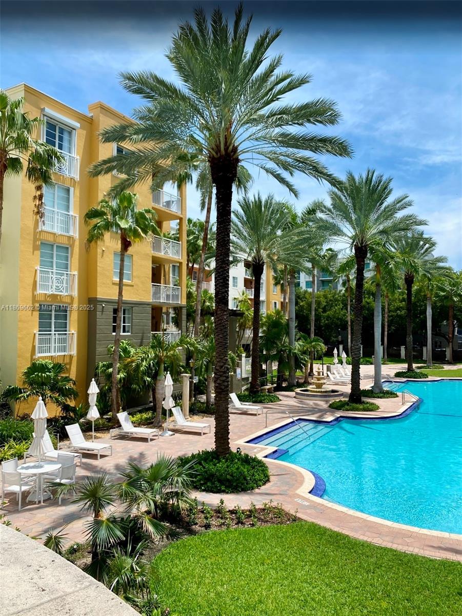 THE COURTS AT SOUTH BEACH - фото