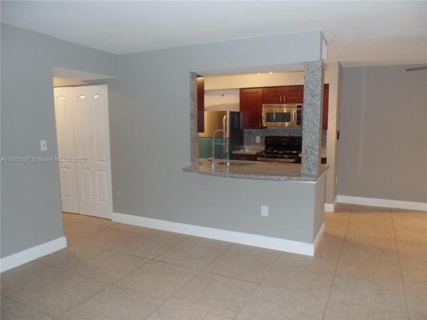 SAILBOAT POINTE CONDO