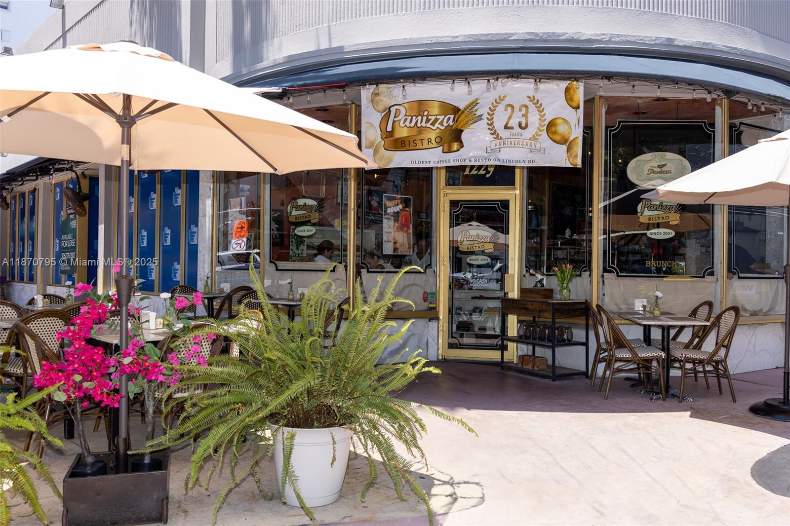 Restaurant - фото