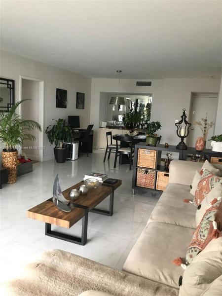 FLAMENCO CONDO TOWER I