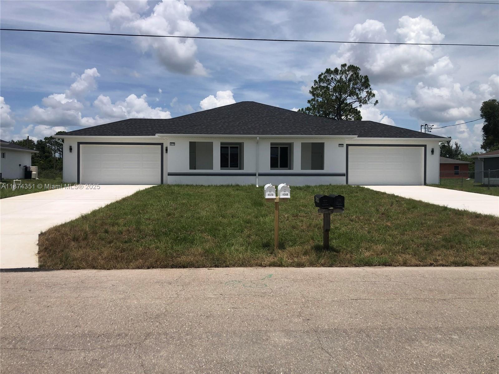 Multi Family - фото