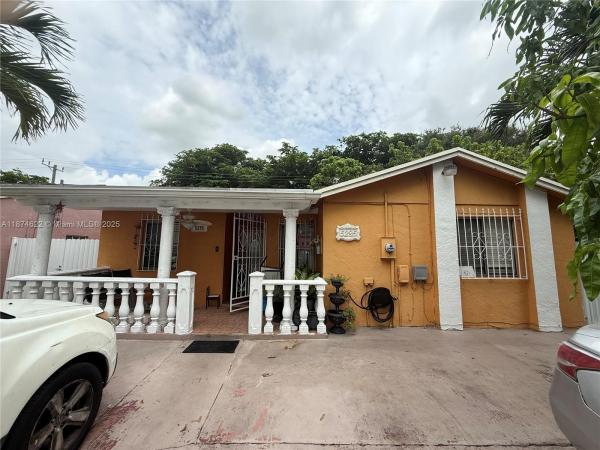 LAKES OF ACADIA UNIT 8 SE