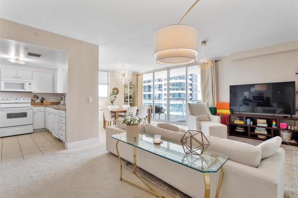 VUE AT BRICKELL CONDO