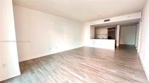 1100 MILLECENTO RESIDENCE