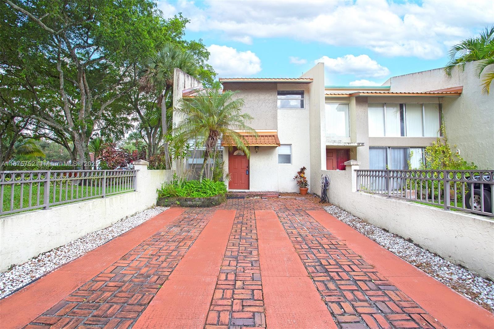 MAJESTIC VIEW CONDO - фото