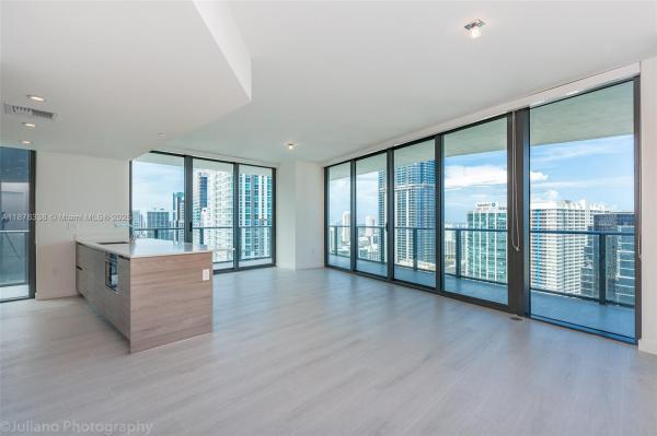 1300 S MIAMI AVE #3301, MIAMI, FL 33130