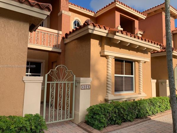 VILLAS AT HARBOR ISLES CO