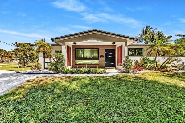 PLANTATION ISLES SEC 1