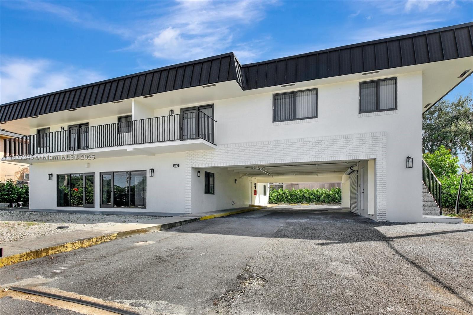 REED LAND CO - фото