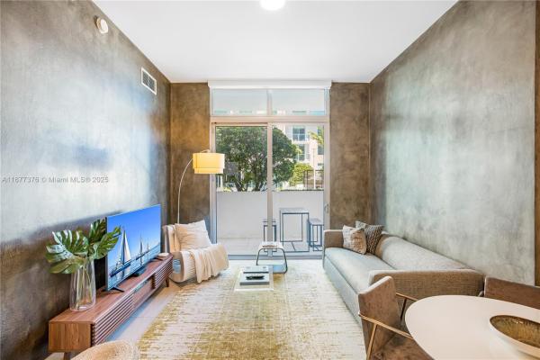 3900 BISCAYNE BLVD #S-616, MIAMI, FL 33137