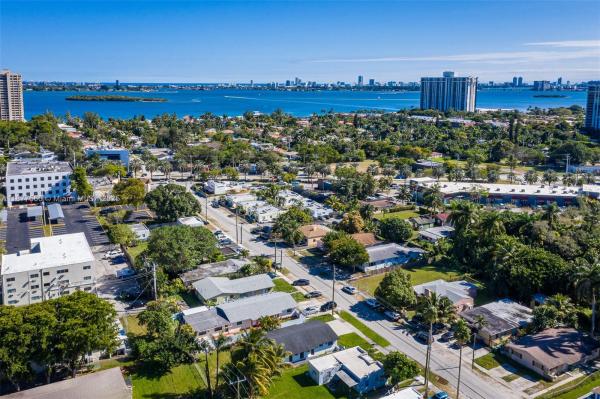 BISC SHORES CORR PLAT