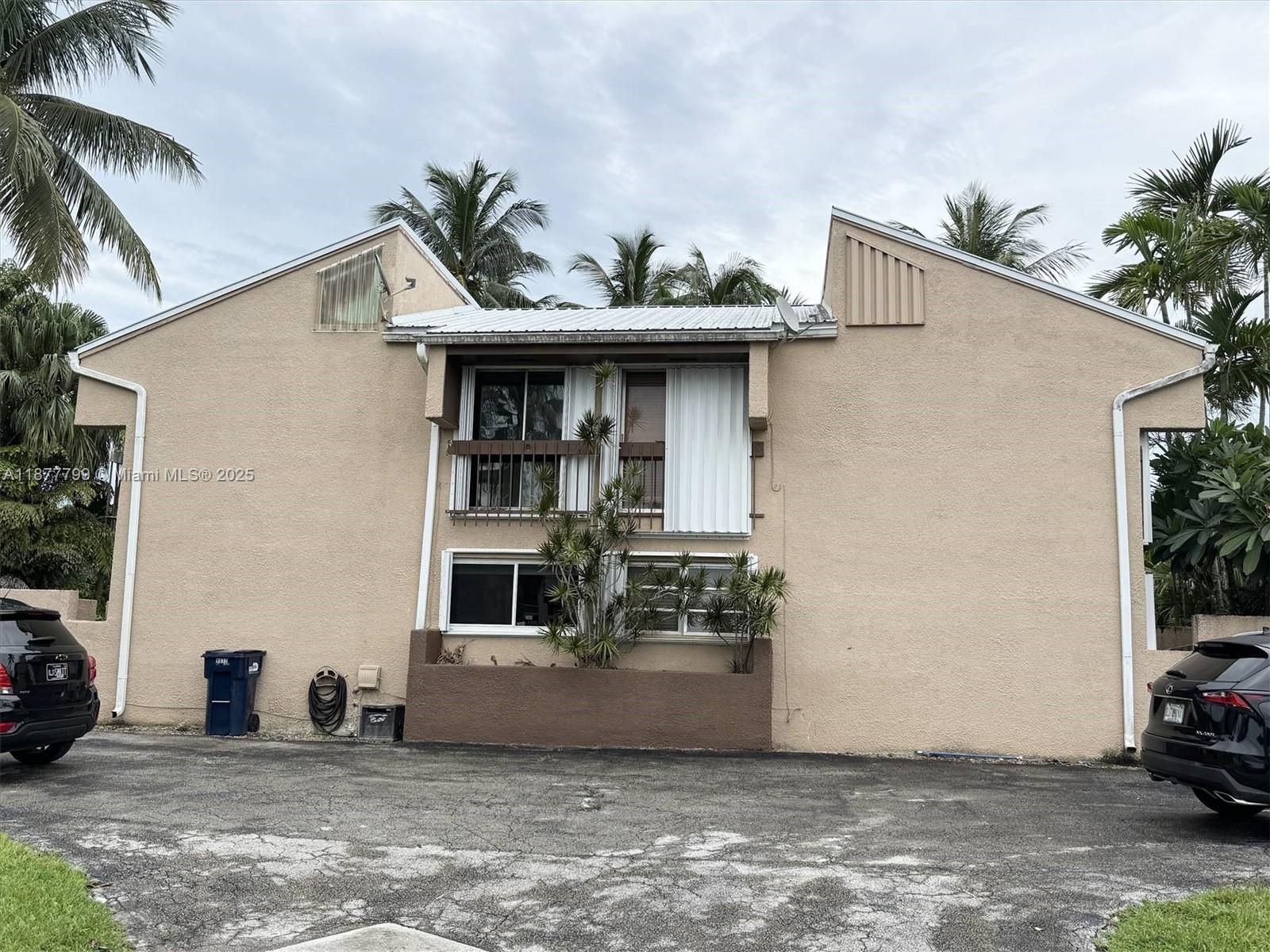 Pinebrooke - фото