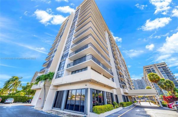 2017 S OCEAN DR #706, HALLANDALE BEACH, FL 33009