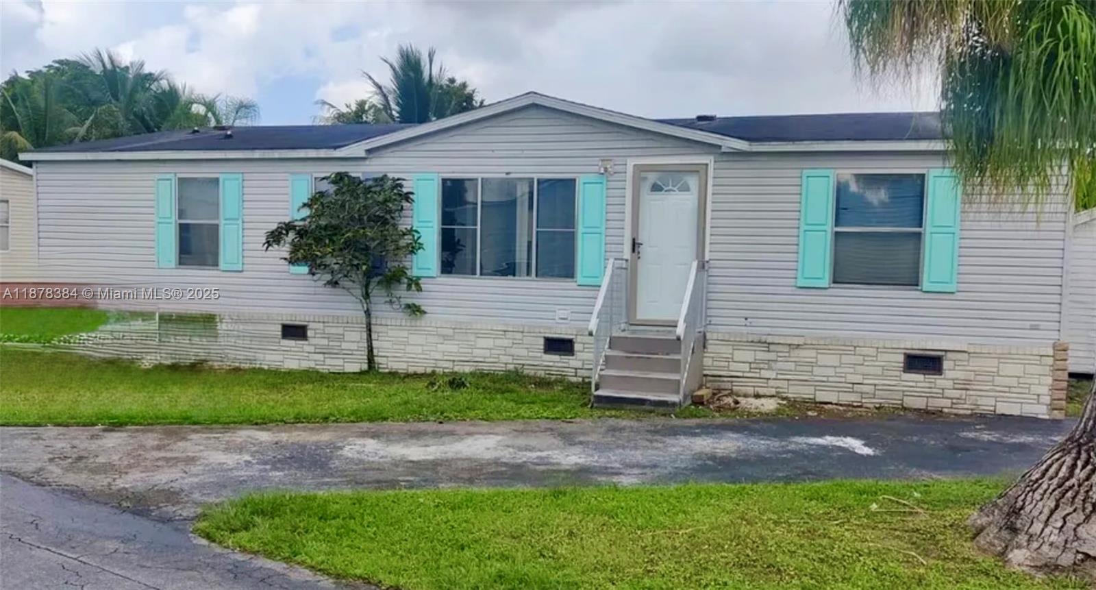 COCOWALK ESTATES - фото