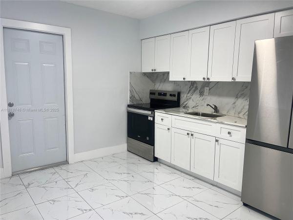 NORTH MIAMI ESTATES RESUB