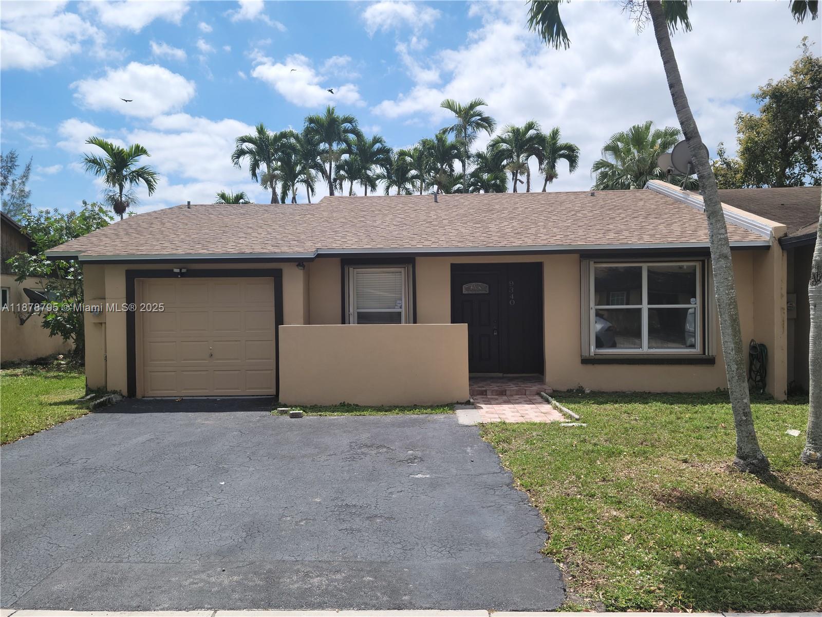 MEADOWS OF MIRAMAR PHASE - фото