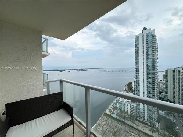 THE MARK ON BRICKELL COND